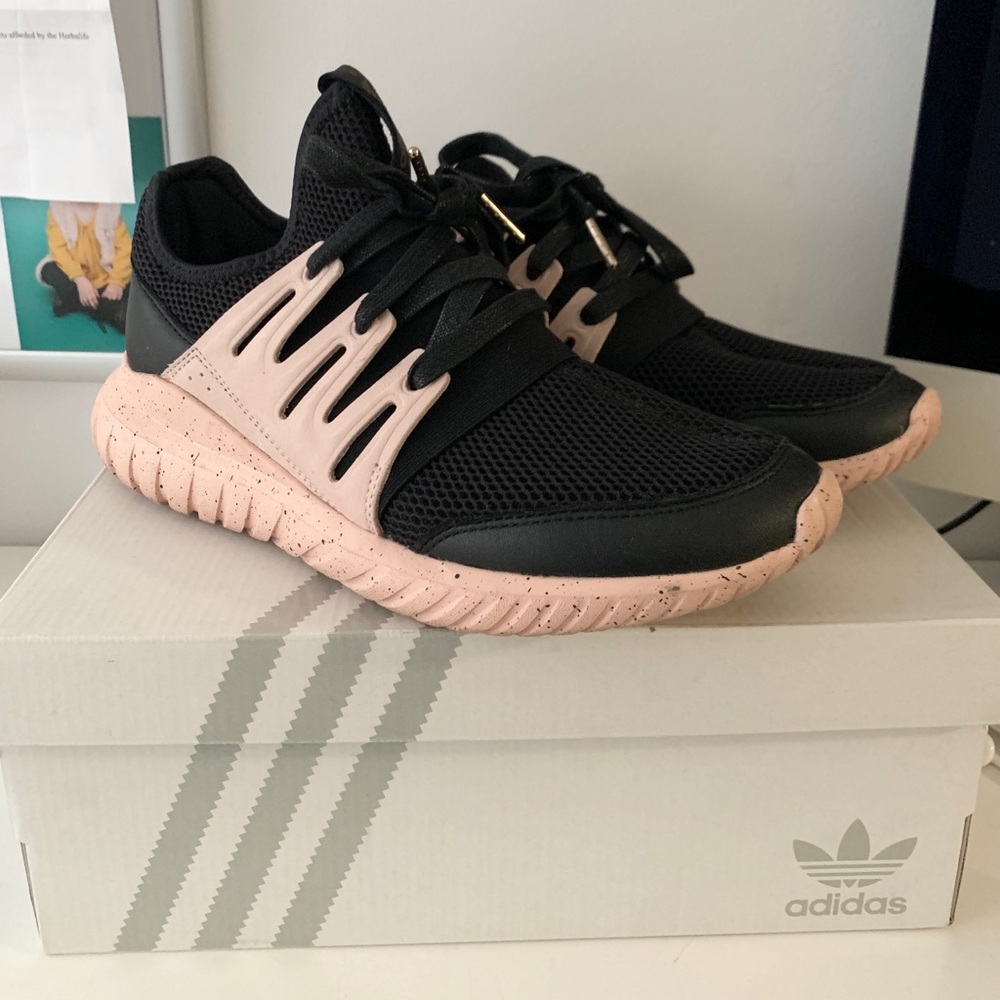Adidas Tubular - Black and Pink